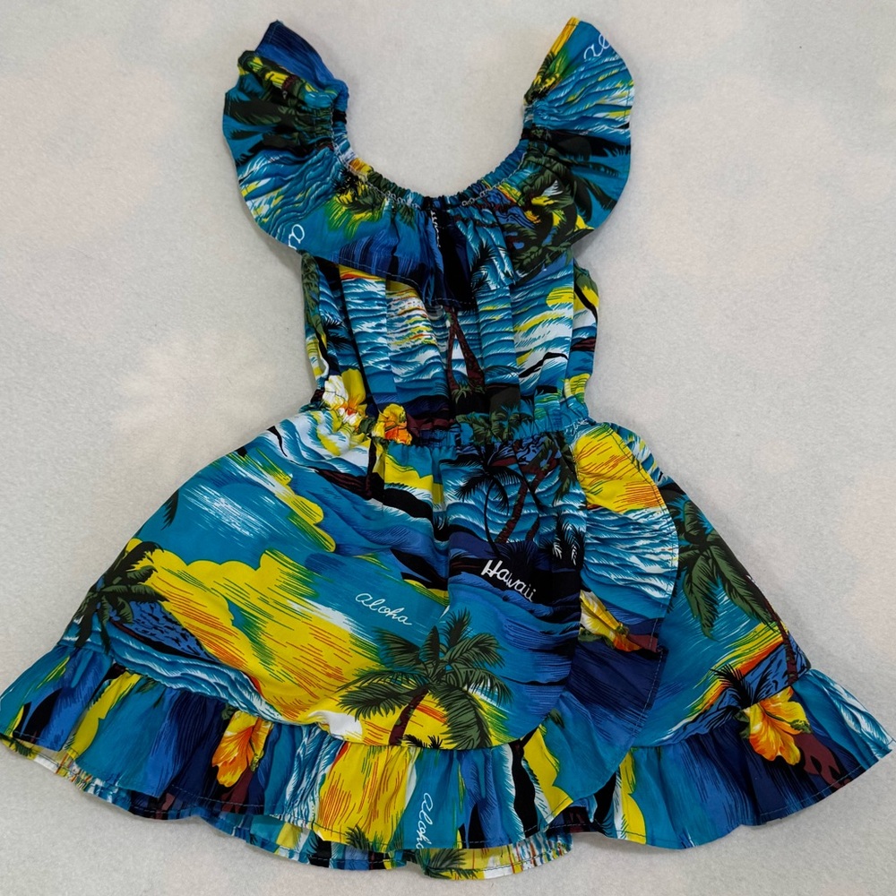 Tropical Hawaiian Style Dress